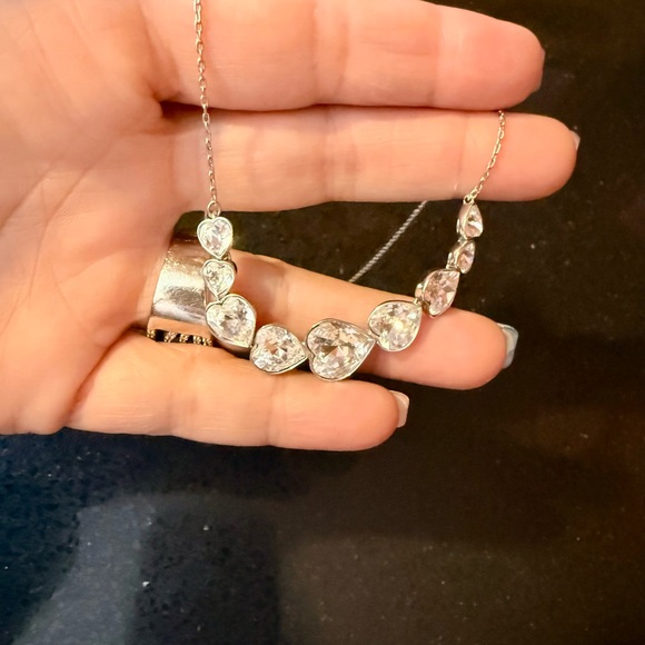 💎🩶🩶Swarovski Many CrystalHearts Necklace🩶🩶💎 - Picture 4 of 9